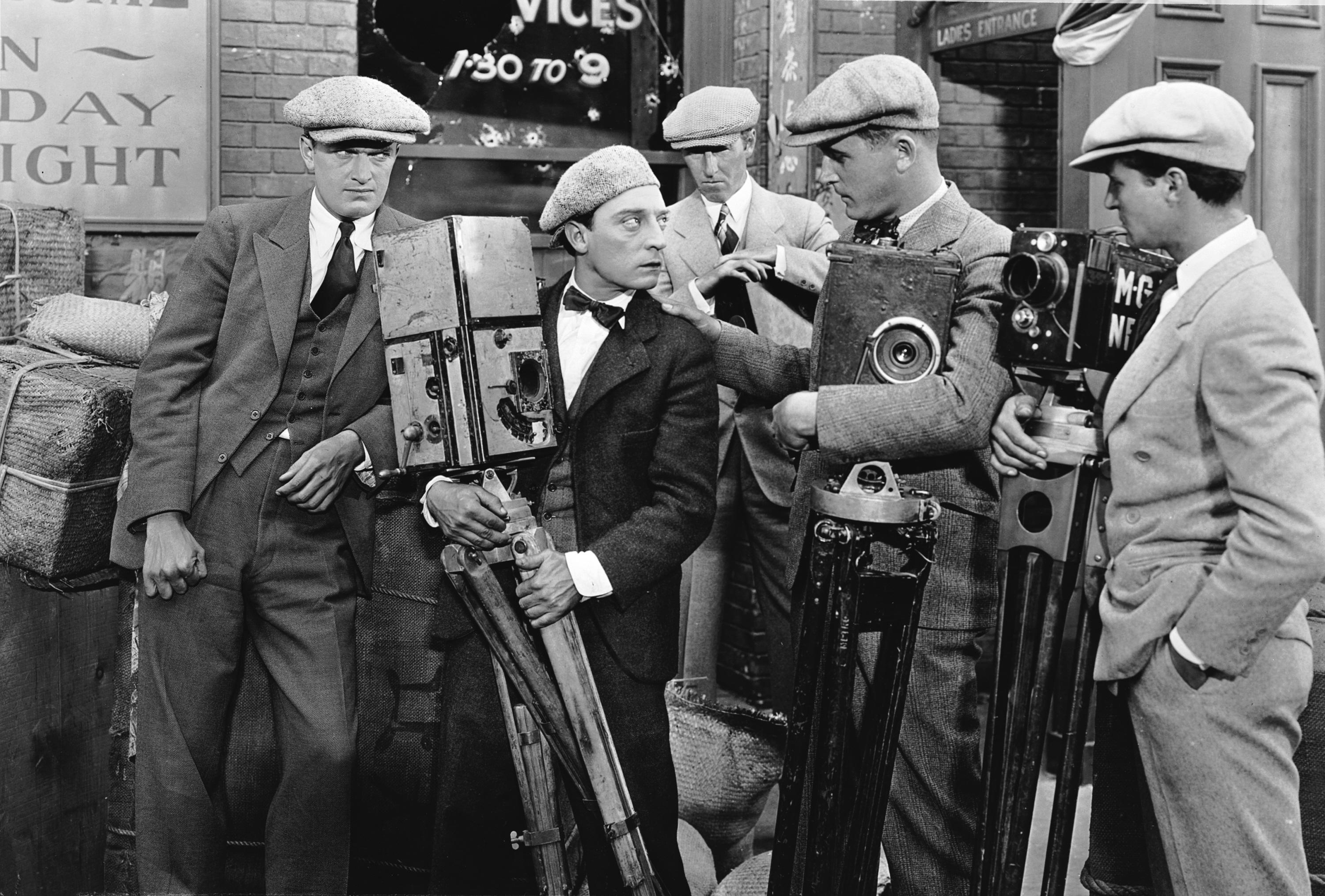 El Cameraman Buster Keaton Modiband